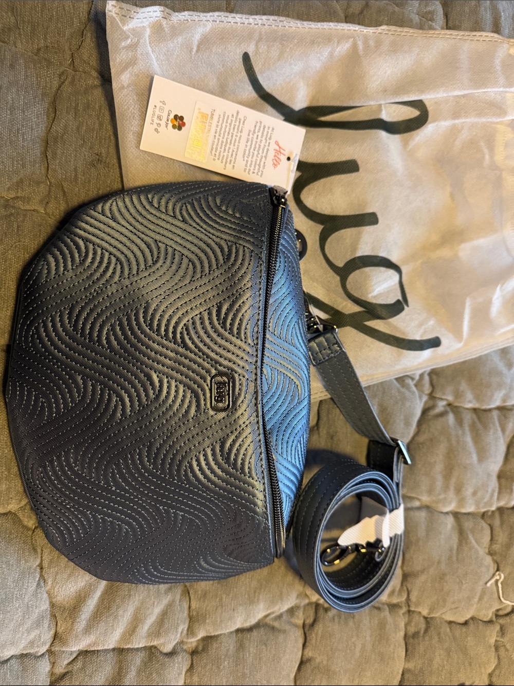 lug Navy Quilted Wave-Pattern Crossbody Bag